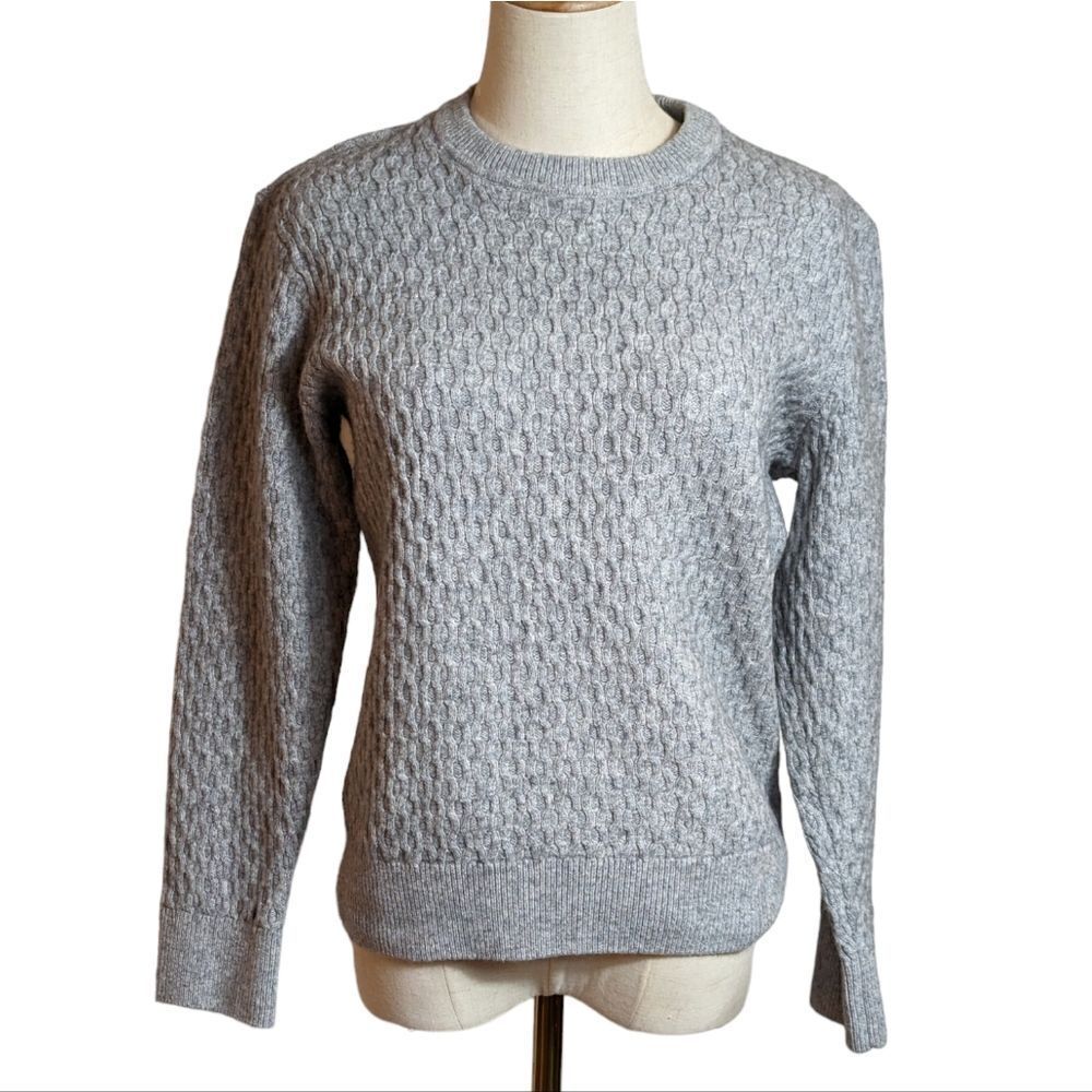 Abercrombie & Fitch Gray Crewneck Sweater